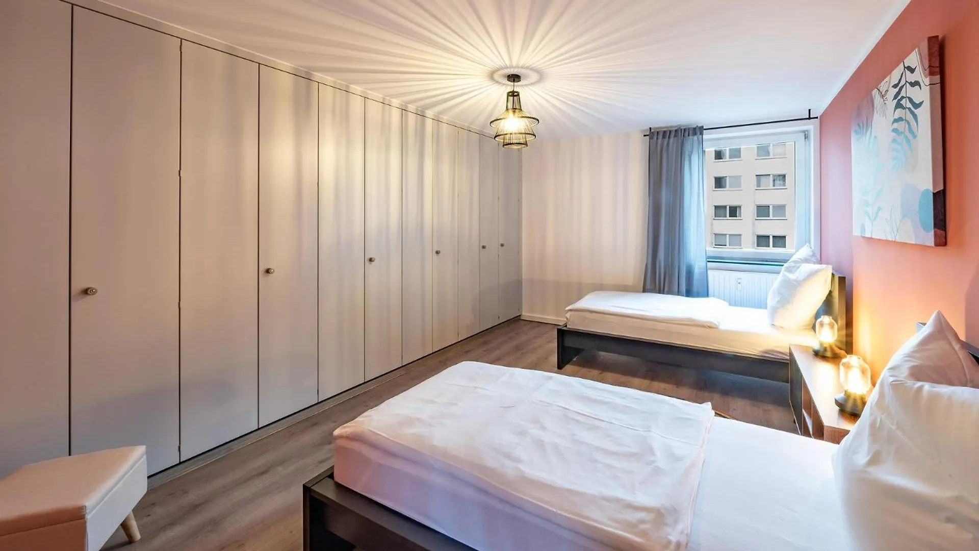 3 Betten 75M² Zentral Aussicht Hannover Germany